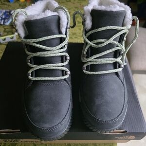 The North Face Women's Black and Brown Snow Boots